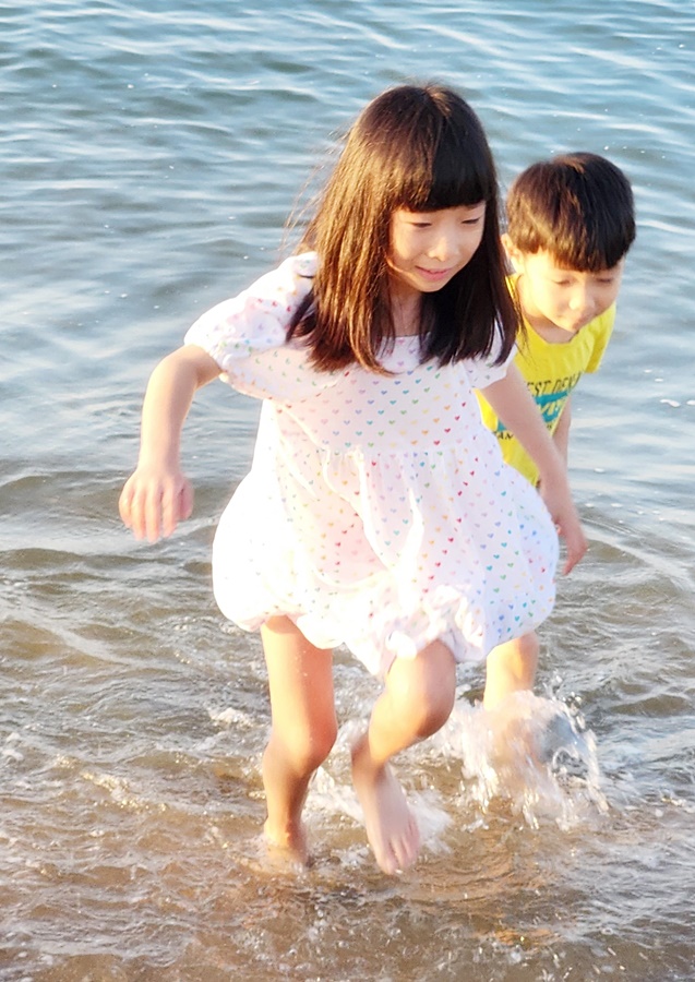 점점 과감해지더니