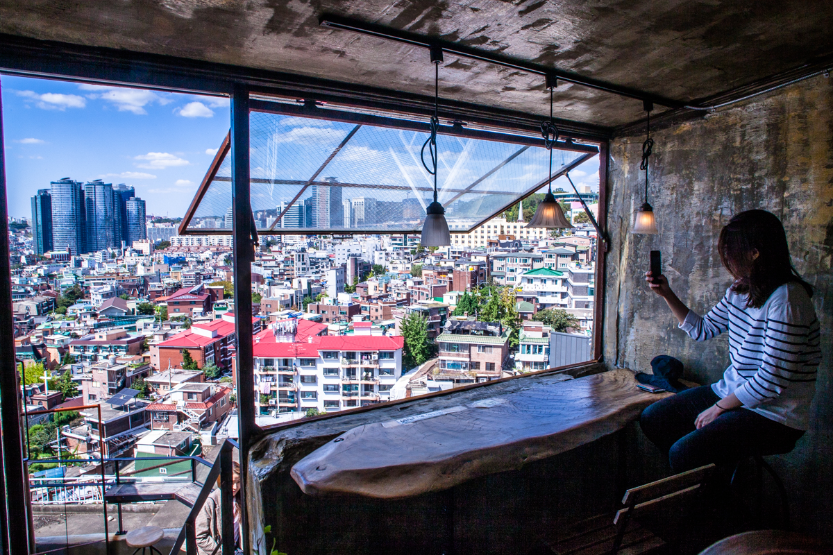 더로열푸드앤드링크에서 바라본 용산뷰