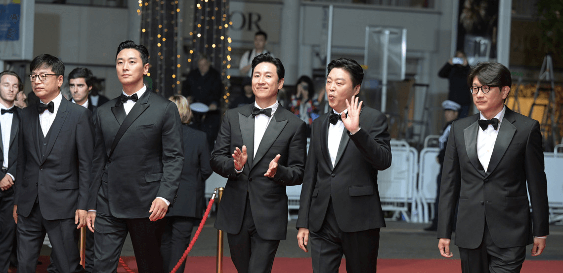 故이선균 유작 개봉