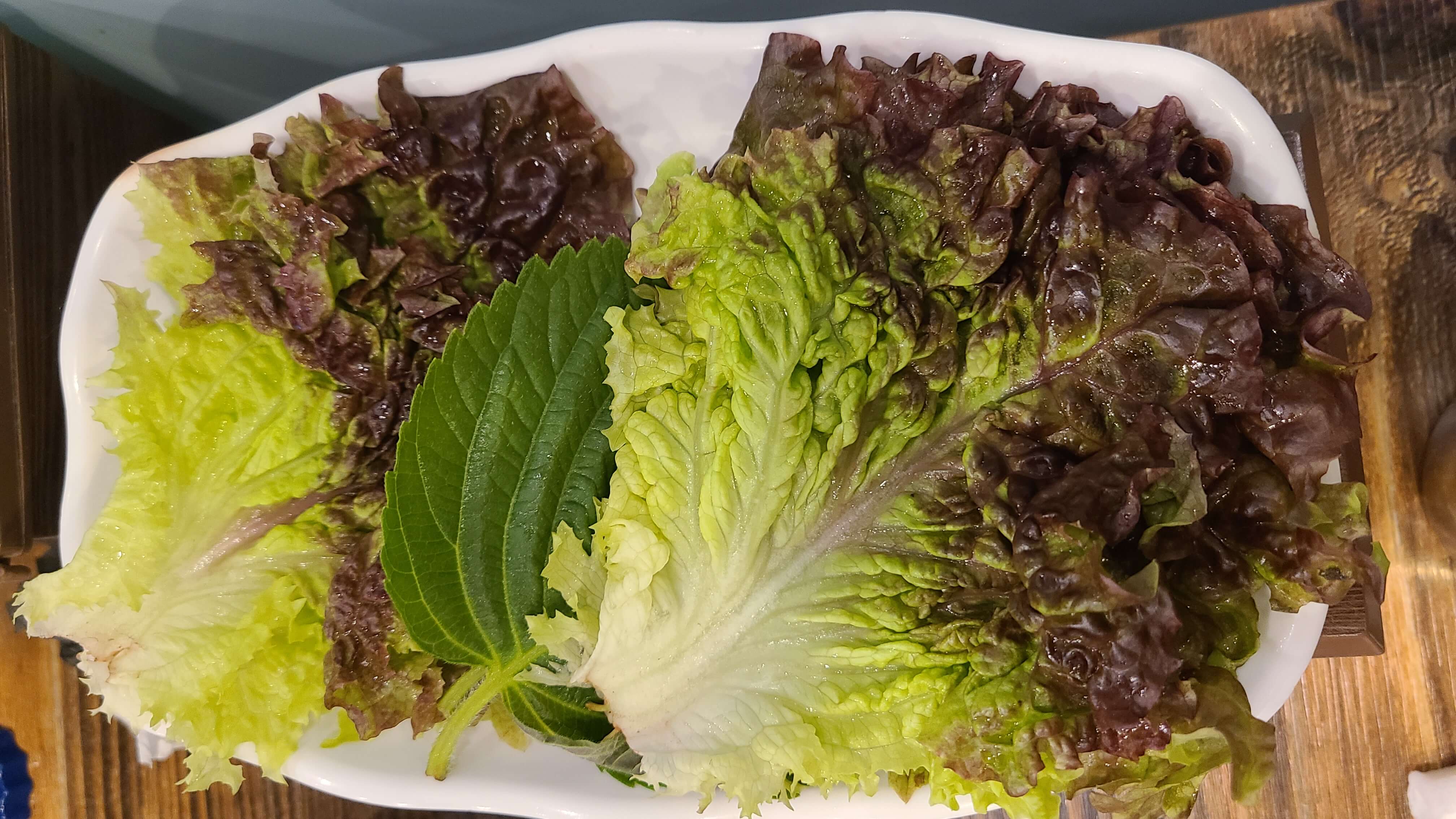 대박고기집-밑반찬-상추