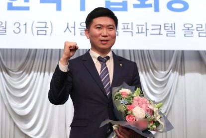 유승민 탁구선수 프로필 나이 고향 학력 팬홀더 영상
