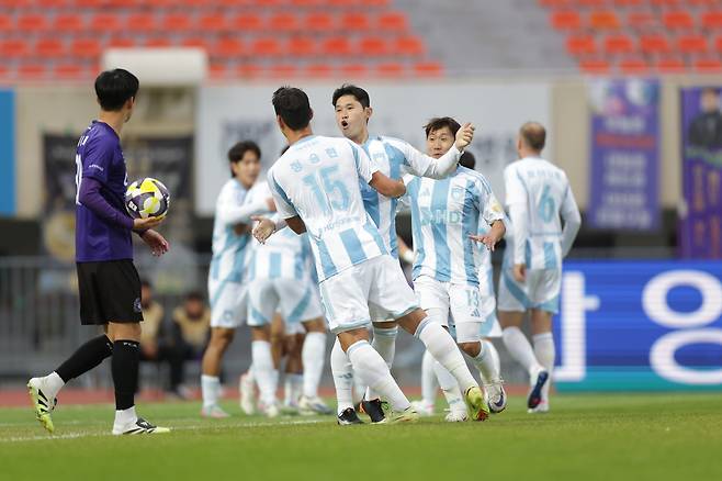 K리그 이달의 선수상 후보 마사, 모따, 세징야, 이동경 프로필