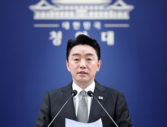 강훈식 비서실장