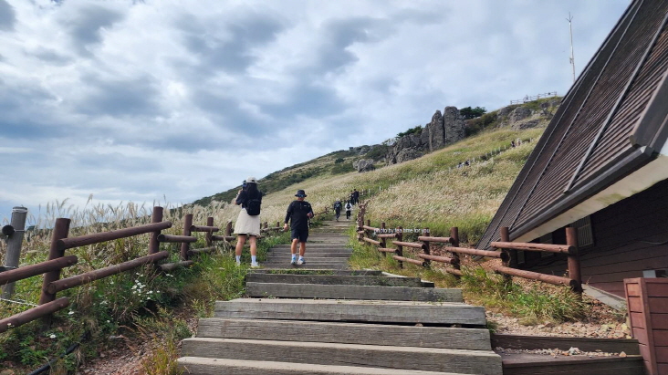 영남알프스-간월재-신불산-억새평원-억새군락지-코스추천