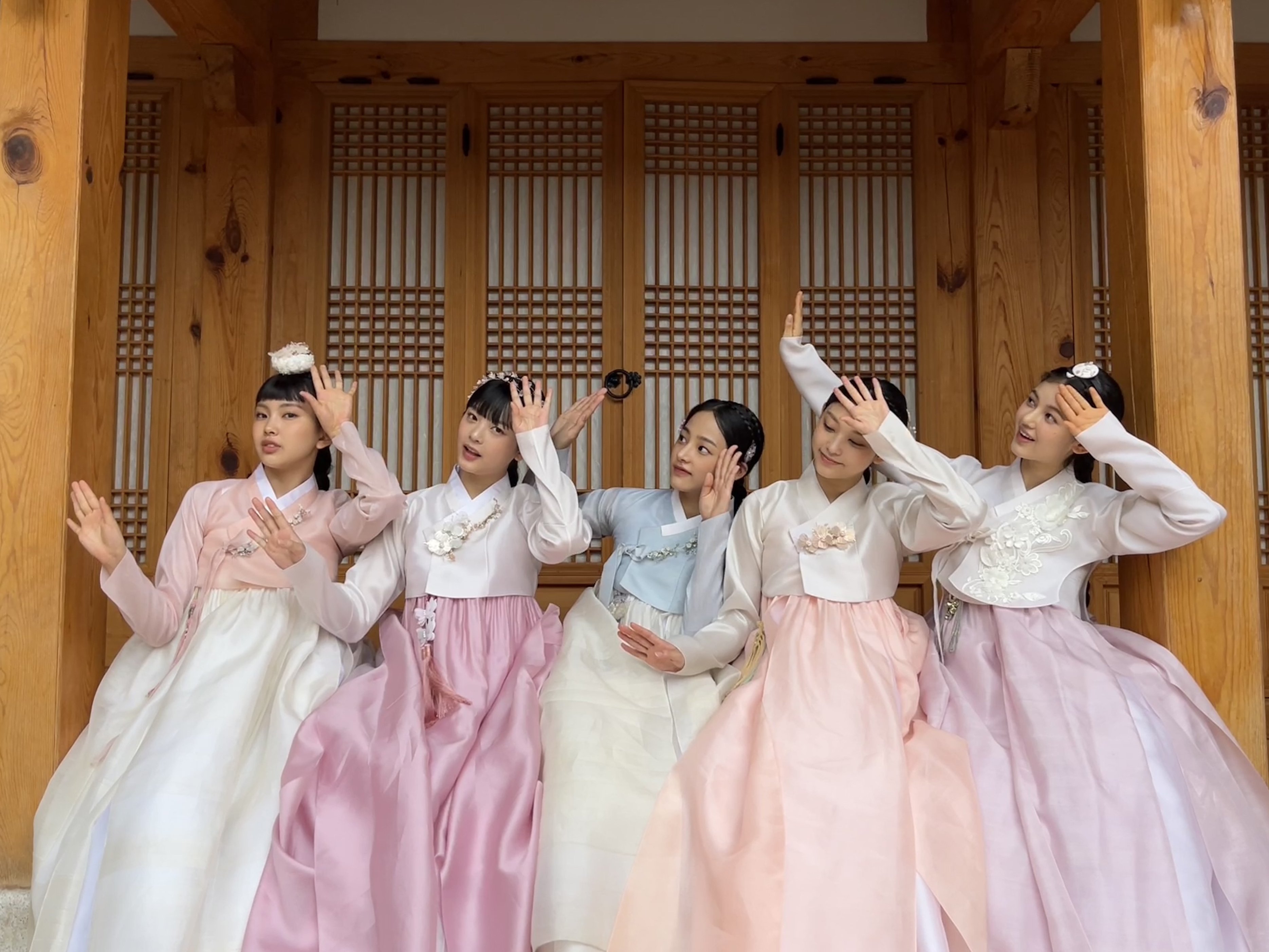 TIME 차세대 리더 뉴진스 세계를 휩쓸다