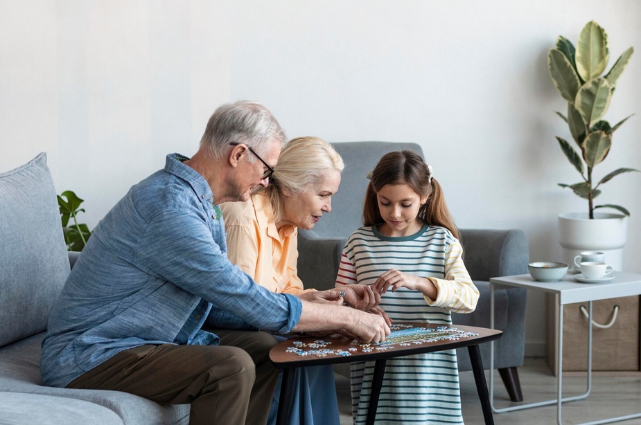 시간 여행자의 대화: 과거와 미래가 만나는 수다( 세대 간의 벽을 허물고 마음을 연결하는 대화)