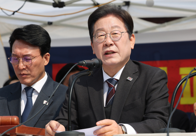 &lsquo;尹 탄핵 선고 D-2&rsquo; 이재명 테마주만 올라 [이런국장 저런주식]