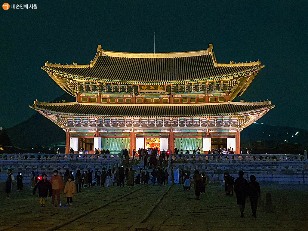 경복궁 야간개장