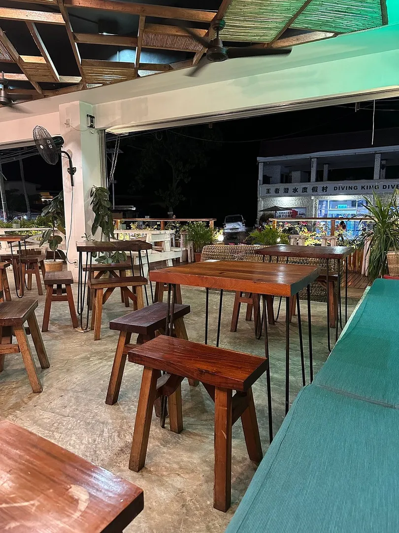 보홀 알로나 비치 맛집 이미지