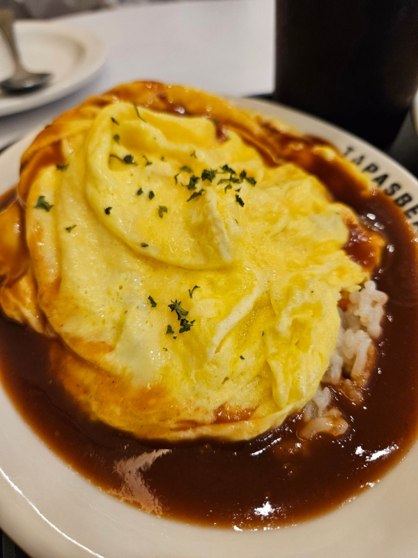 오믈렛 필라프