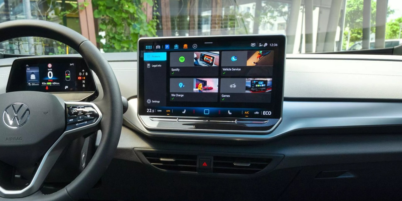 폭스바겐 ID.5의 12.9인치 디스커버 맥스 시스템