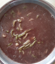 팥칼국수