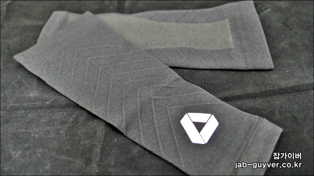 카프슬리브 원단 두께와 신축성 디테일