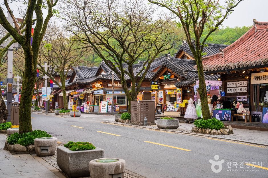 전주 한옥마을 거리 풍경