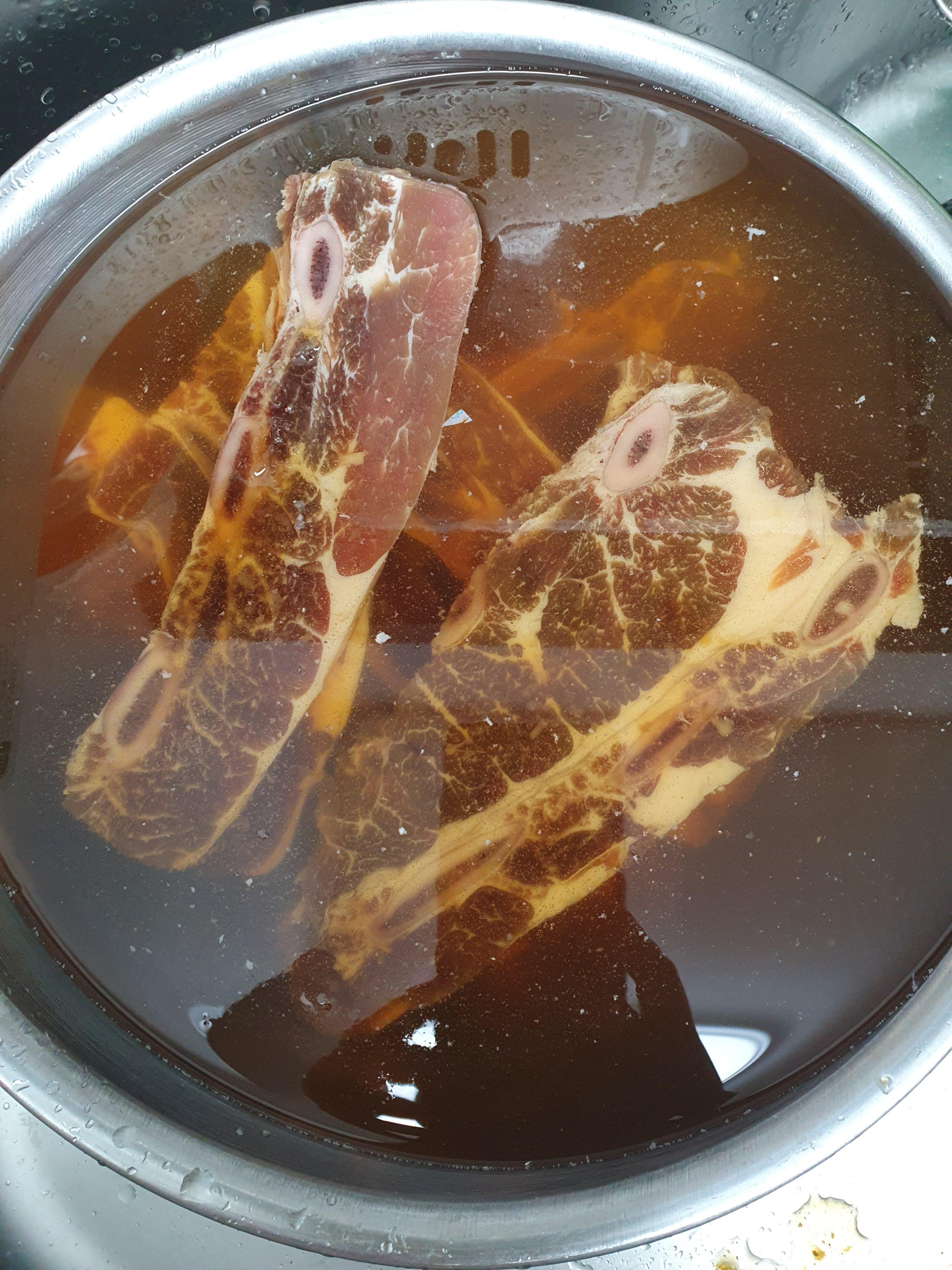 냉동갈비 핏물 빼기