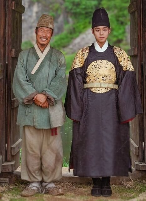 왕과 사는 남자 사진