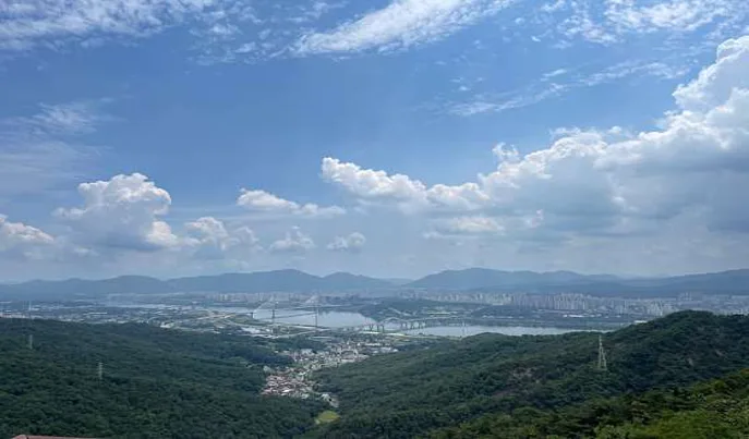 용마폭포공원
