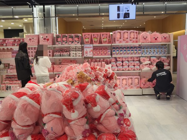 더현대-대구-잔망루피4