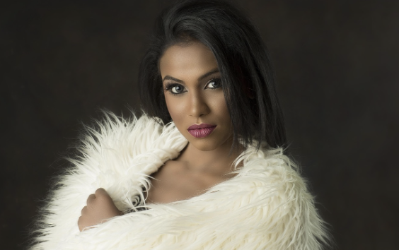 스크린 위의 여성: 과거의 그림자에서 현재의 빛으로, 그리고 미래의 가능성