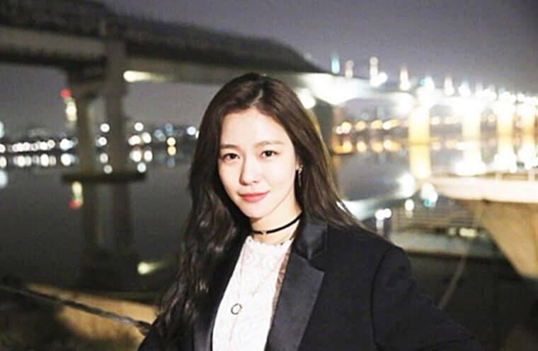배우-경수진