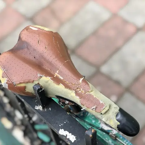 안장의 폭과 길이