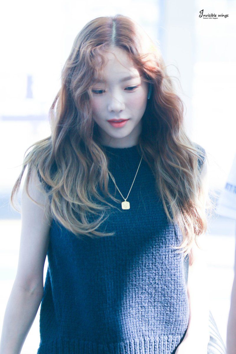 태연 공항패션 사진 태연 공항패션 사진