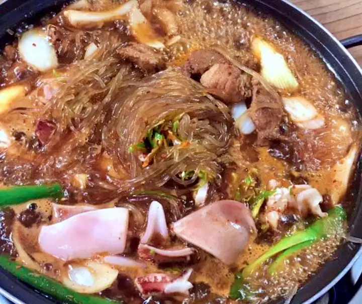 식객 허영만 백반기행 173회 강성연 편 오징어, 숯불갈비 조화 오징어불갈비찜 & 후식 볶음밥 을지로 맛집 소개