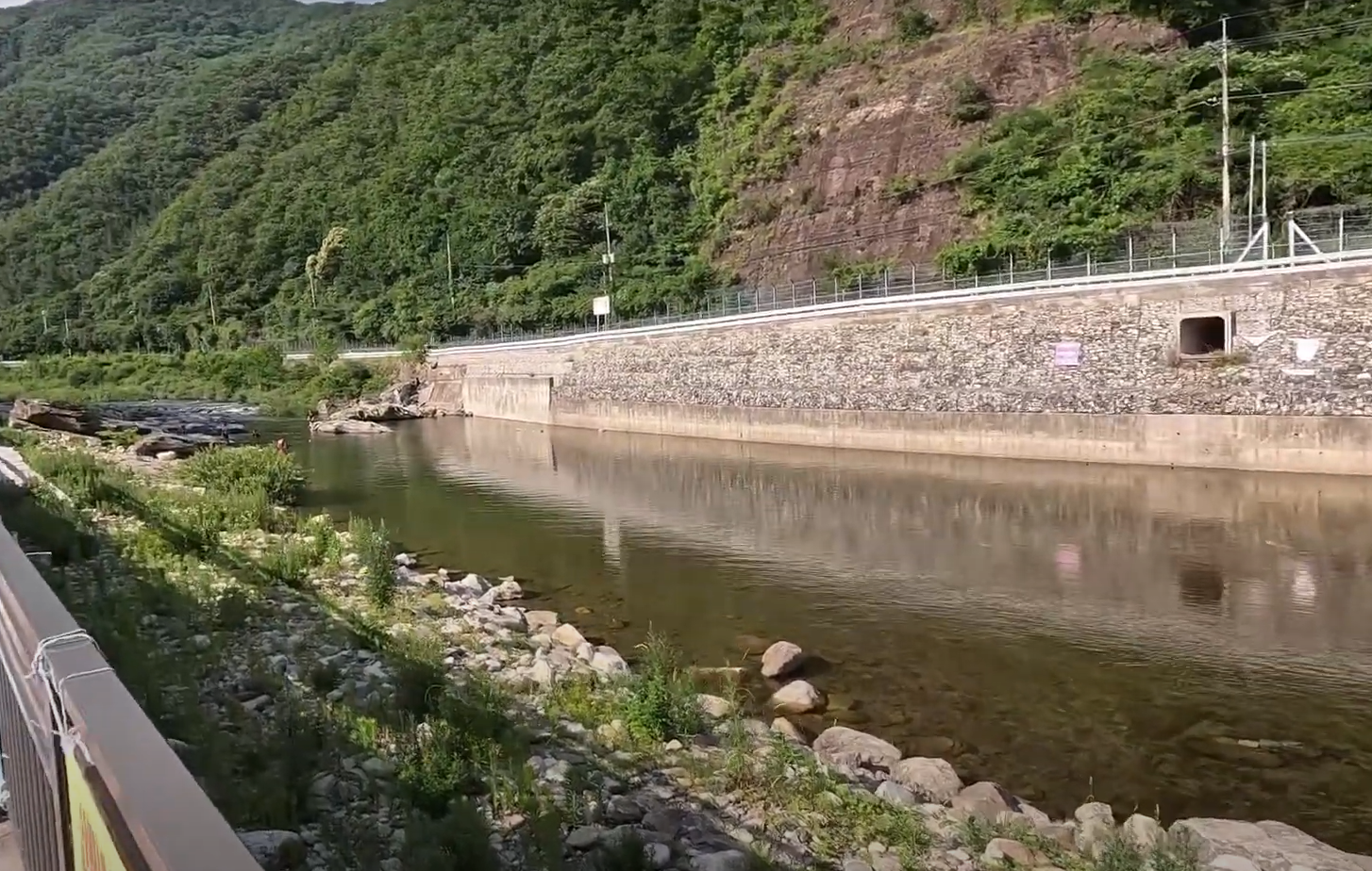 가평 백둔교(장사바위&amp;#44; 무료 계곡) 무료로 즐기는 힐링!