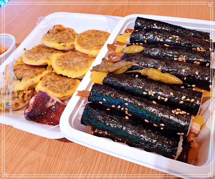 토밥 좋아, 토요일은 밥이 좋아 속초, 중앙시장 명태회 품은 꼬마김밥, 청어알 꼬마 김밥, 로제 떡볶이 맛집