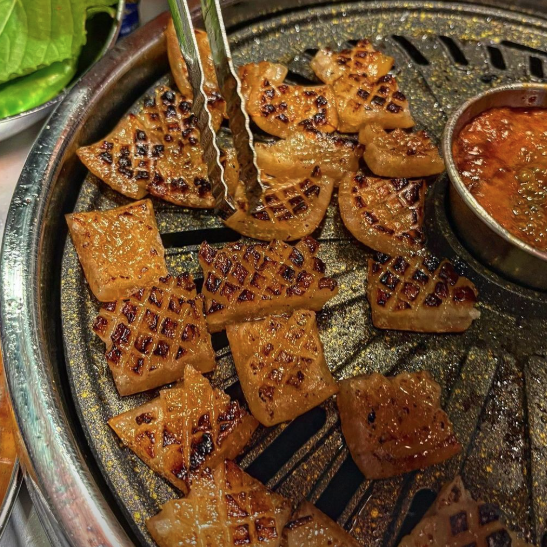 신촌역 고깃집 추천 쟁반집8292 신촌점