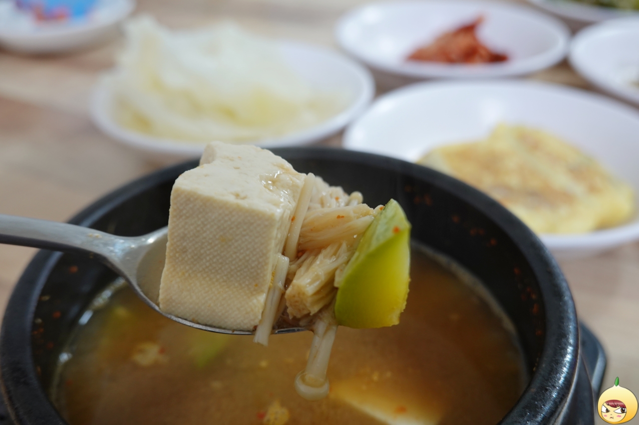 두부 팽이버섯 애호박