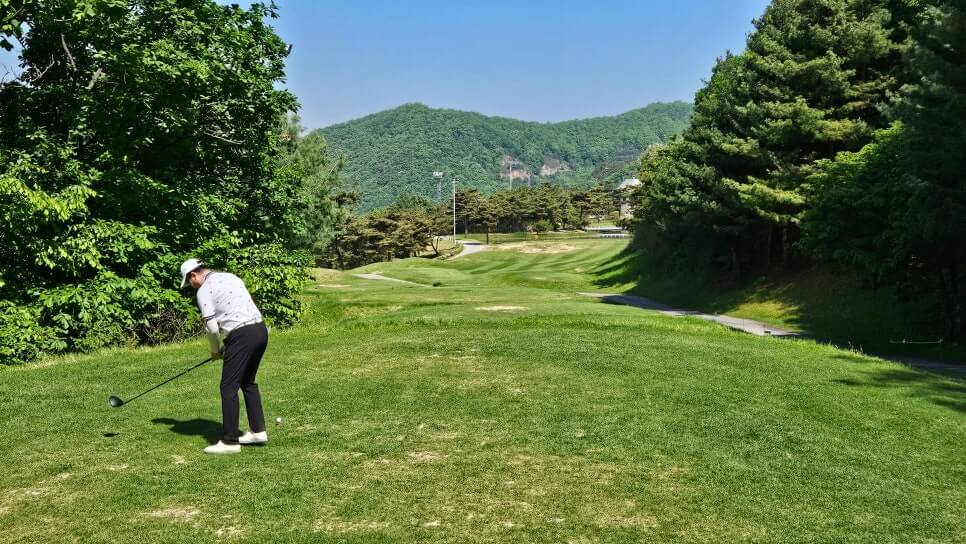 골프장 경험담 원주 센추리21cc 코스 다양성과 지형 특성 덕분에 여러 난이도의 라운드를 즐기는 골프장