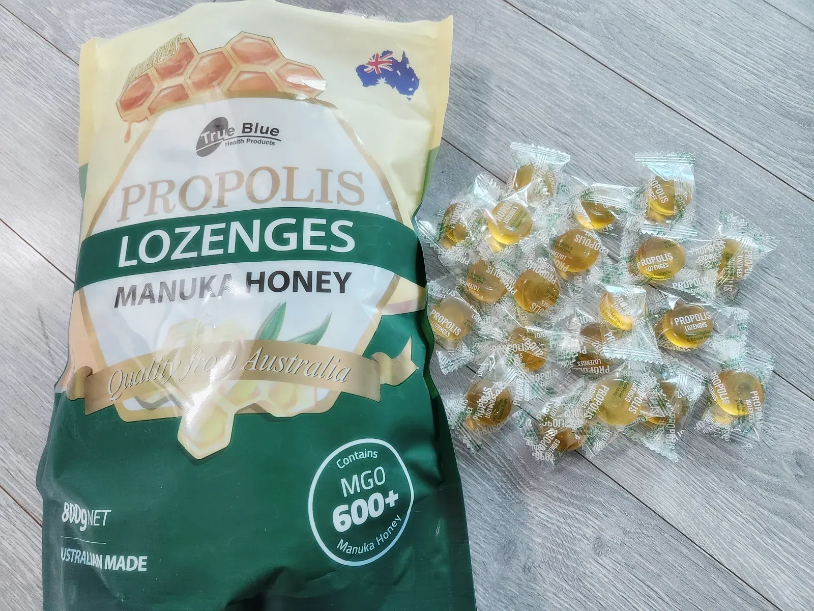 프로폴리스캔디-한-봉지와-사탕-낱개들