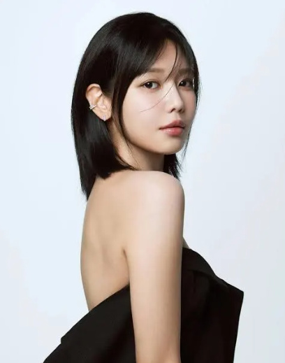 최수영