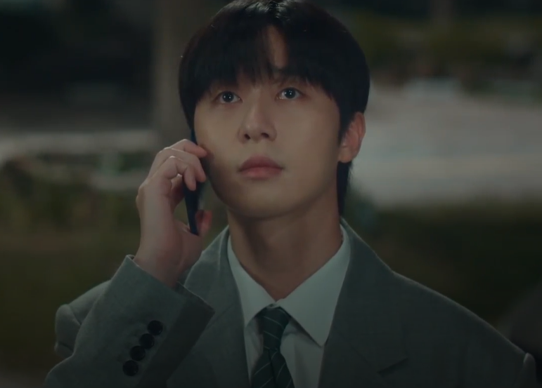 경도를 기다리며 10회 통화하는 경도