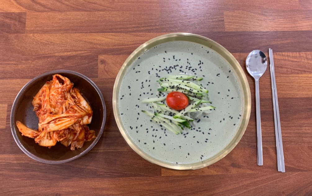 김명화서리태콩국수