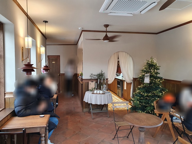 제주동쪽카페_조천읍_구좌상회_내부