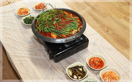 6시 내고향 충북 괴산 버섯전골 & 닭볶음탕 맛집 갈론주막펜션