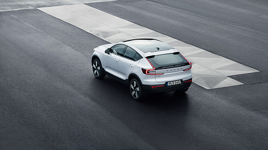 주행성능: 최대 389km 주행 가능