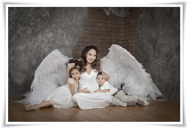 보험료를 전액 지원하는 출산 장려 공익 보험 "우체국 대한민국 엄마 보험"