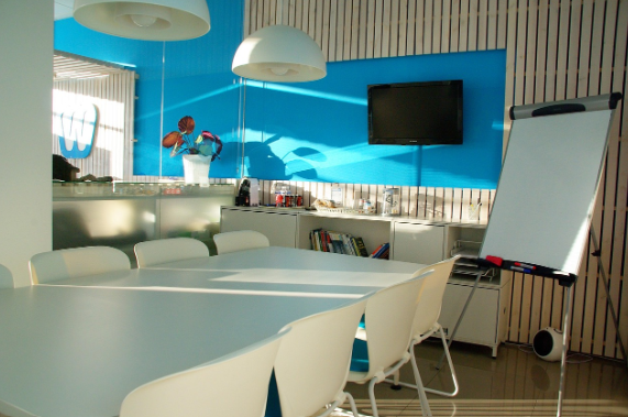 좁아도 프라이버시 확보하는 가림막 파티션 활용법