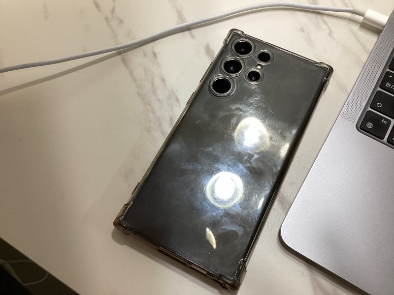 갤럭시S-울트라23-실리콘케이스