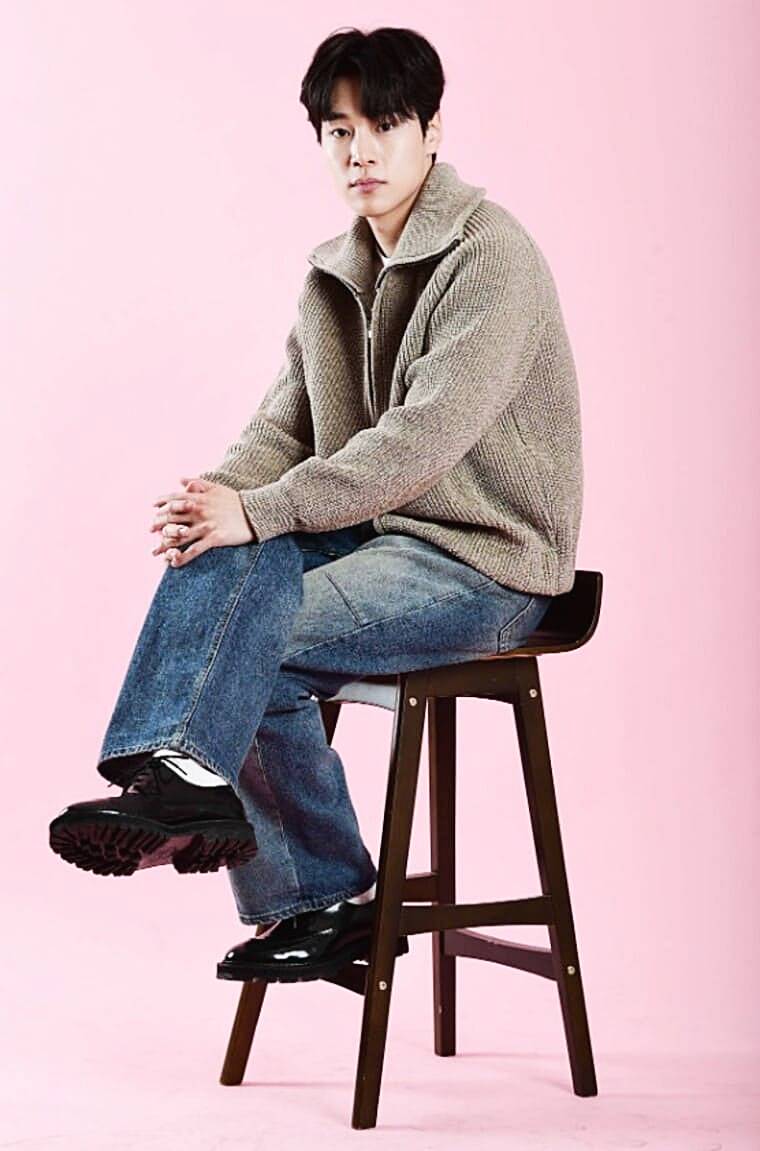 배우-강유석