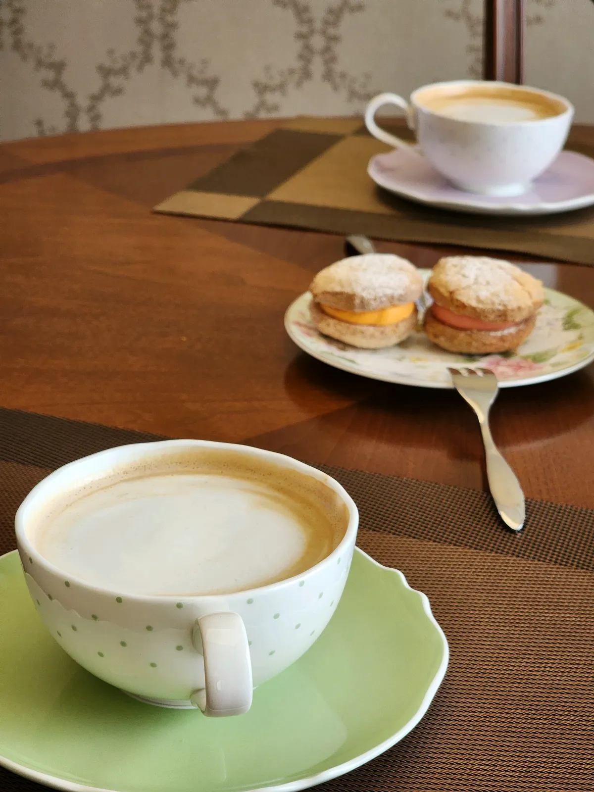 라떼와 다쿠아즈