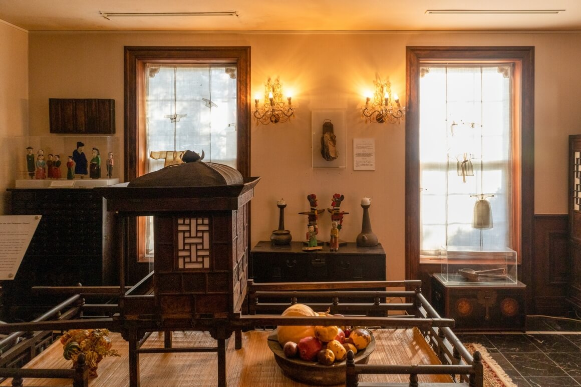 요여(腰輿) 전시물