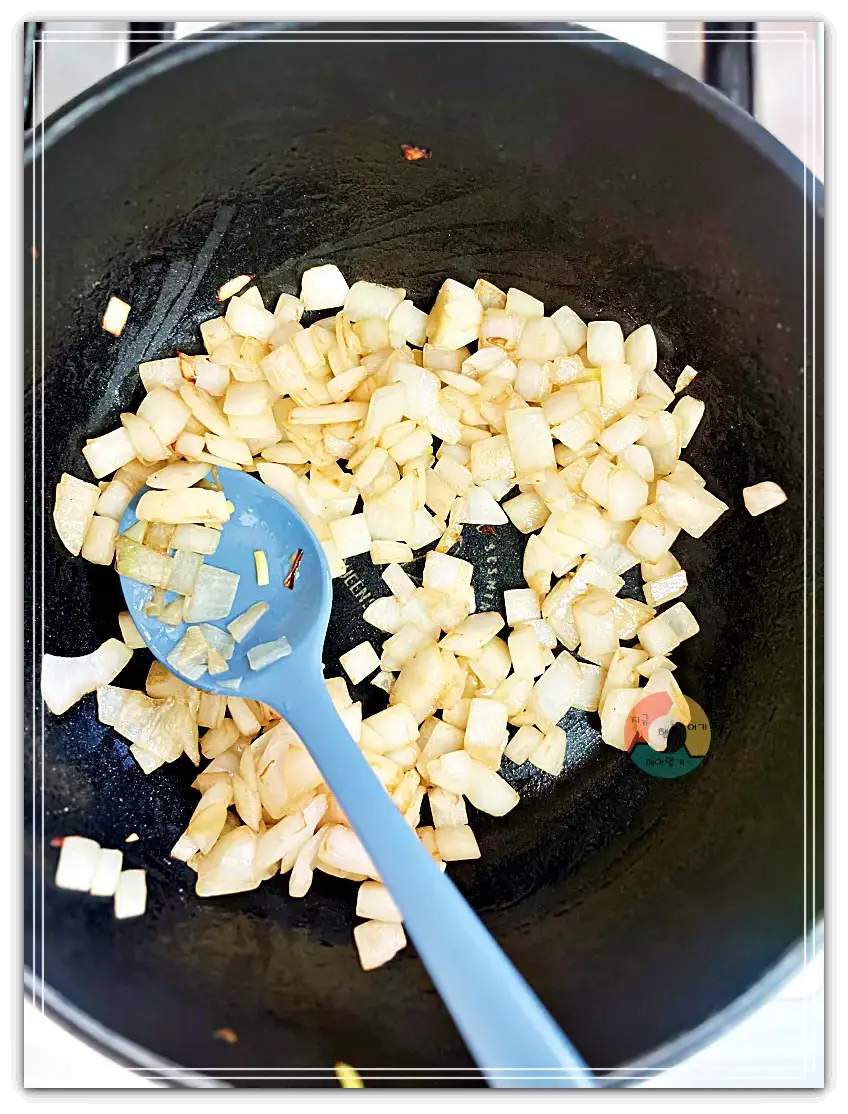 하이라이스_양파-볶은양파