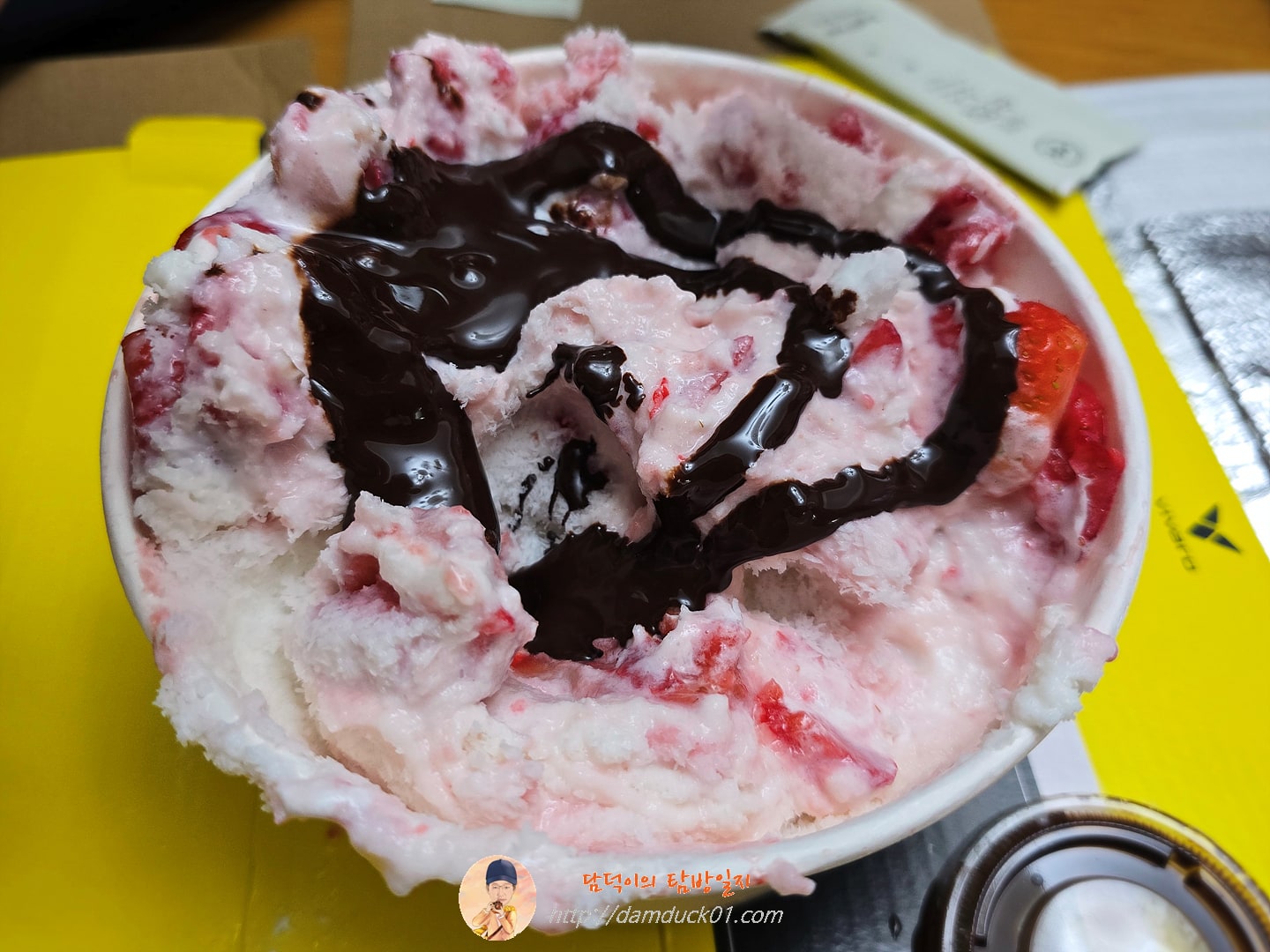 순수요거딸기설빙