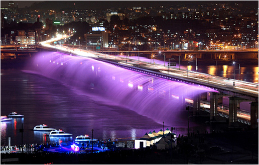 Moonlight Rainbow Fountain