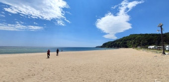 강원 고성 명파해변 &ndash; 동해 최북단에서 만나는 천혜의 풍경