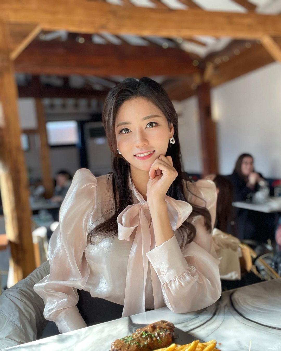 김규리 기상캐스터 방송 출연 사진